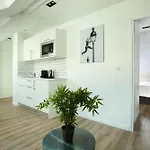 Yays Zola By Numa Aparthotel 4*