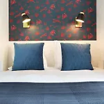 Yays Zola By Numa Aparthotel 4*