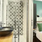 Aparthotel Yays Zola By Numa Paris