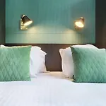Yays Zola By Numa Aparthotel Paris