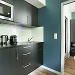 Yays Zola By Numa Aparthotel