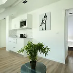 Aparthotel Yays Zola By Numa Paris