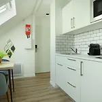 Yays Zola By Numa Aparthotel 4*