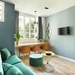 Aparthotel Yays Zola By Numa 4*