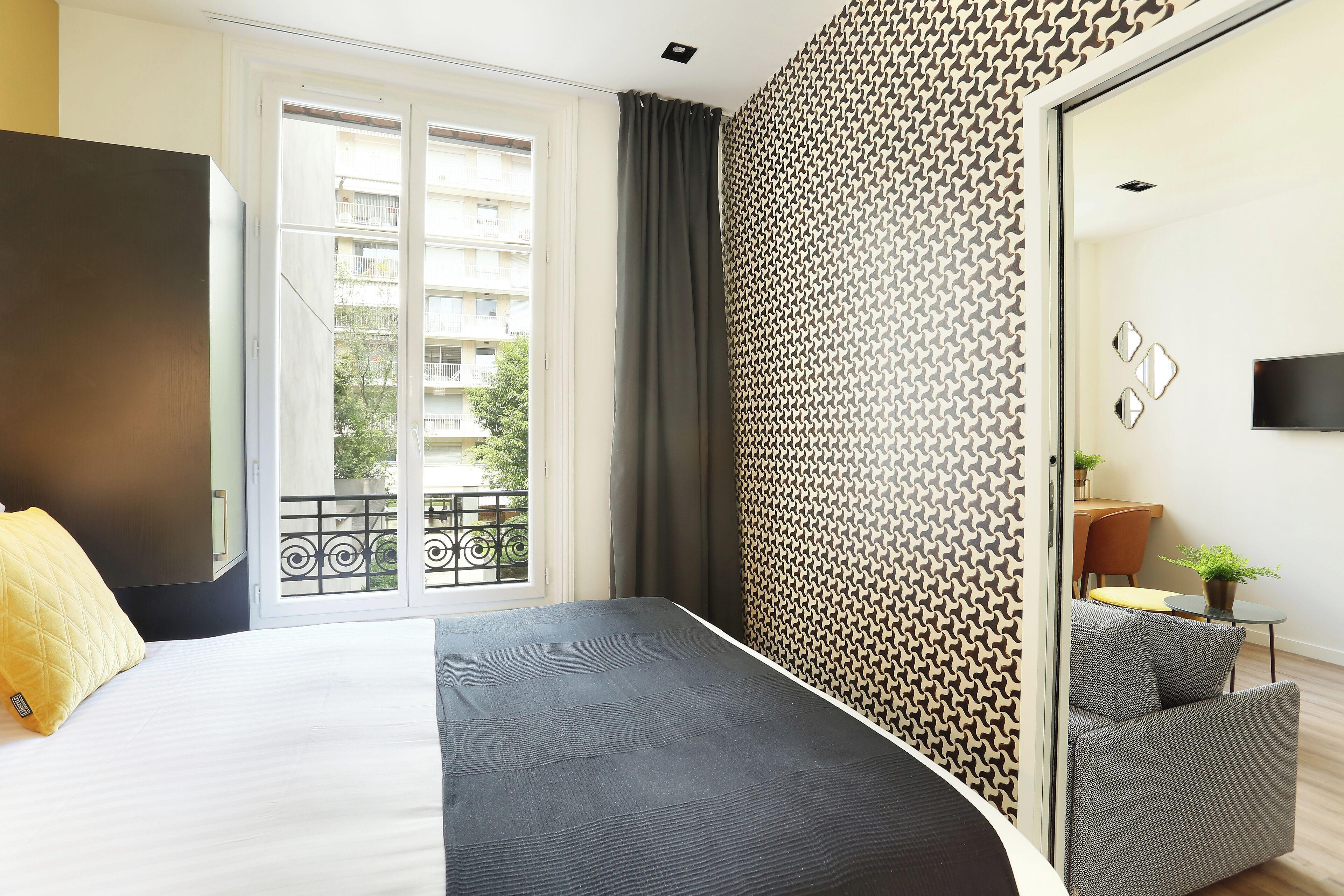 Aparthotel Yays Zola By Numa 4*