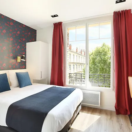 Aparthotel Yays Zola By Numa 4*