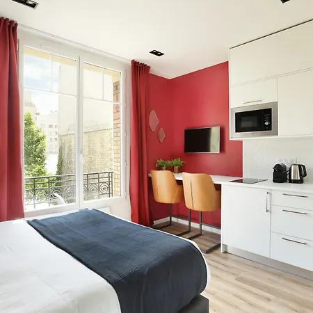 Aparthotel Yays Zola By Numa 4*