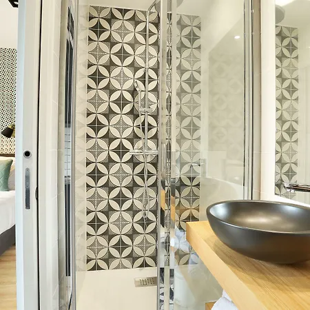 Yays Zola By Numa Aparthotel 4*