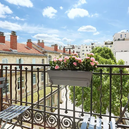Aparthotel Yays Zola By Numa 4*